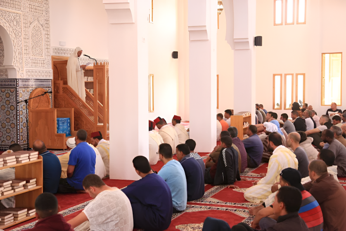 Préposés religieux: 2,35 MMDH de primes accordées en 2024