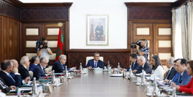 El jefe del Gobierno preside una reunión de la Comisión Nacional encargada del seguimiento del expediente de las pensiones          