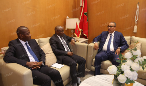 Una delegación diplomática marfileña se informa sobre la dinámica de desarrollo en Dajla-Ued Eddahab