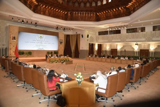 SM le Roi : Le Maroc a toujours inscrit son action extérieure dans une démarche légaliste, structurée, fondée sur le respect du droit international et des principes de la Charte des Nations Unies