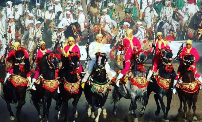 Moussem Moulay Abdellah Amghar : La "tbourida féminine" séduit le public et enrichit la programmation