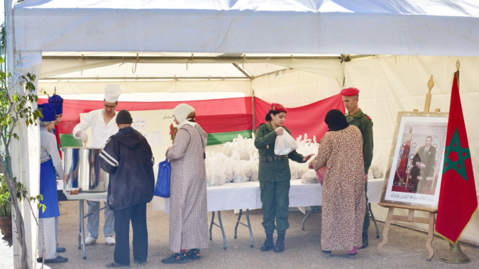 Opération "Iftar Ramadan 1447-2026" : La Garde Royale organise la distribution de 6.000 repas du Ftour quotidiennement