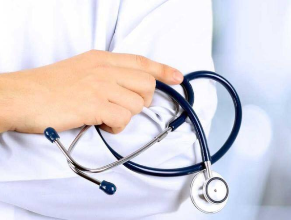 Assilah : Organisation d’une caravane médicale pluridisciplinaire du 10 au 12 avril pour renforcer l’accès aux soins