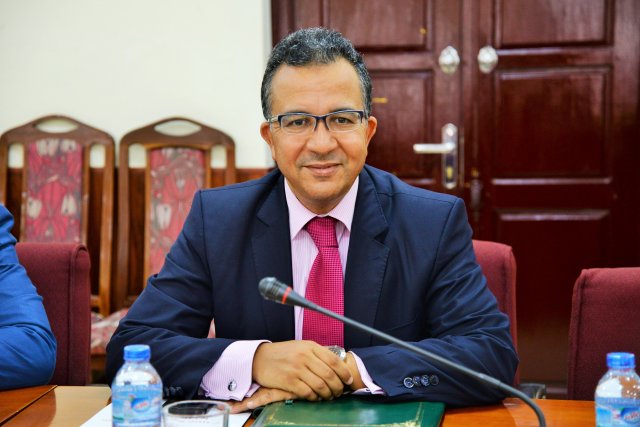 azzeddine-farhane-ambassadeur-du-maroc-en-autriche-en-slovaquie-et-en-slovenie.jpg azzeddine-farhane-ambassadeur-du-maroc-en-autriche-en-slovaquie-et-en-slovenie.jpg